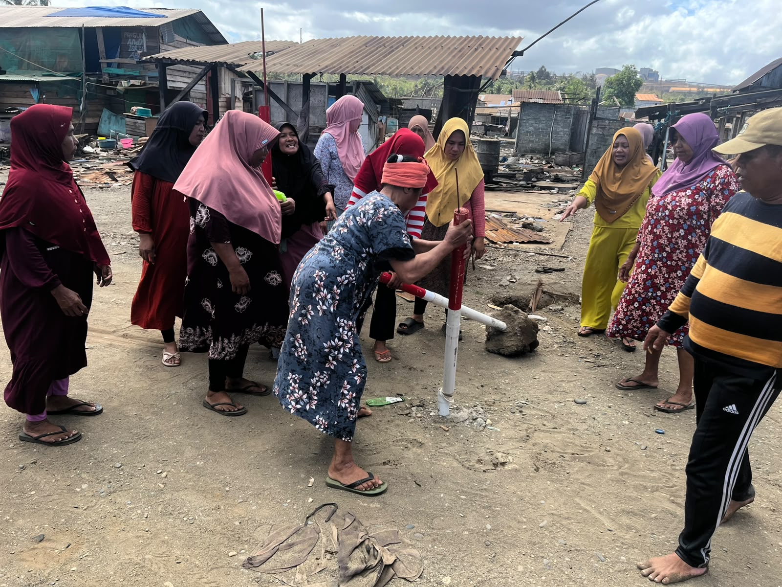 Patok Tanpa Persetujuan di Kawasi: Warga Hadapi Tekanan Tambang dan Ancaman Kriminalisasi