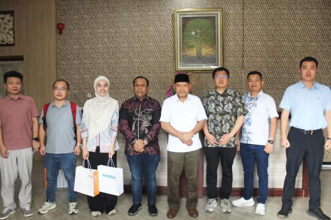 Pemprov Malut Jajaki Investasi CNBM China di Sektor Material Hijau dan Energi Surya